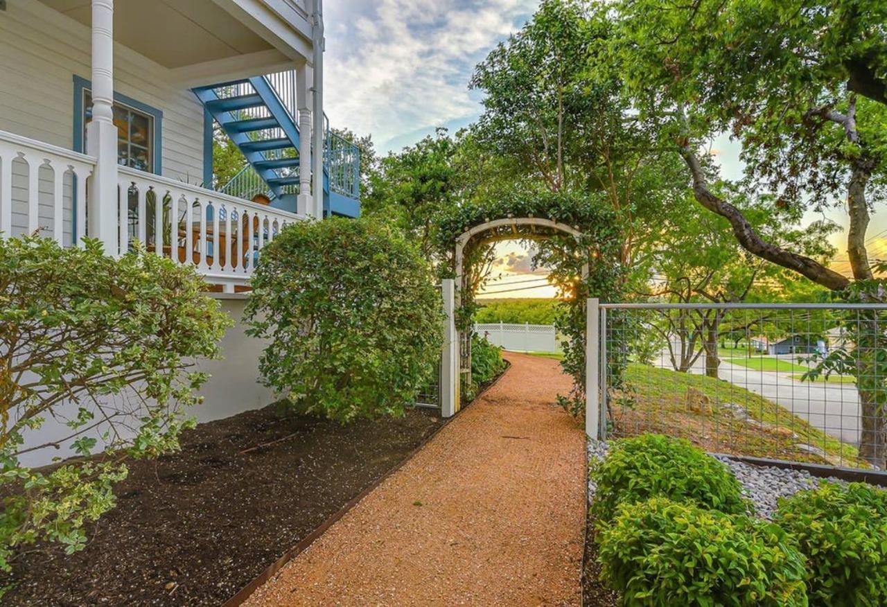 Mckenize Guest House: Lbj Suite 1 Bd, 1Ba Marble Falls Exterior photo